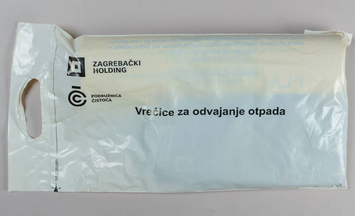 ​U tijeku podjela vrećica u višestambenim zgradama